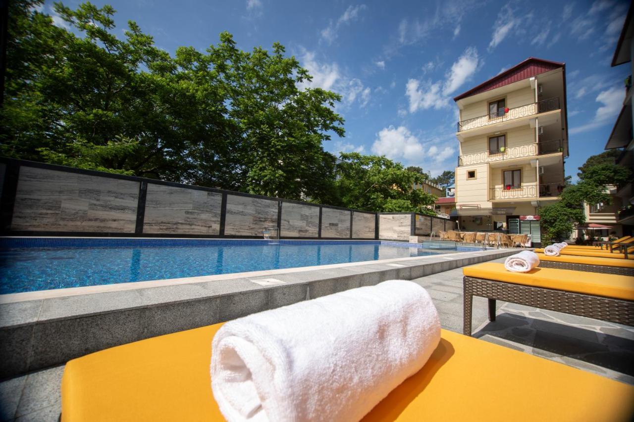 Hotel Chveni Ezo كوبوليتي المظهر الخارجي الصورة