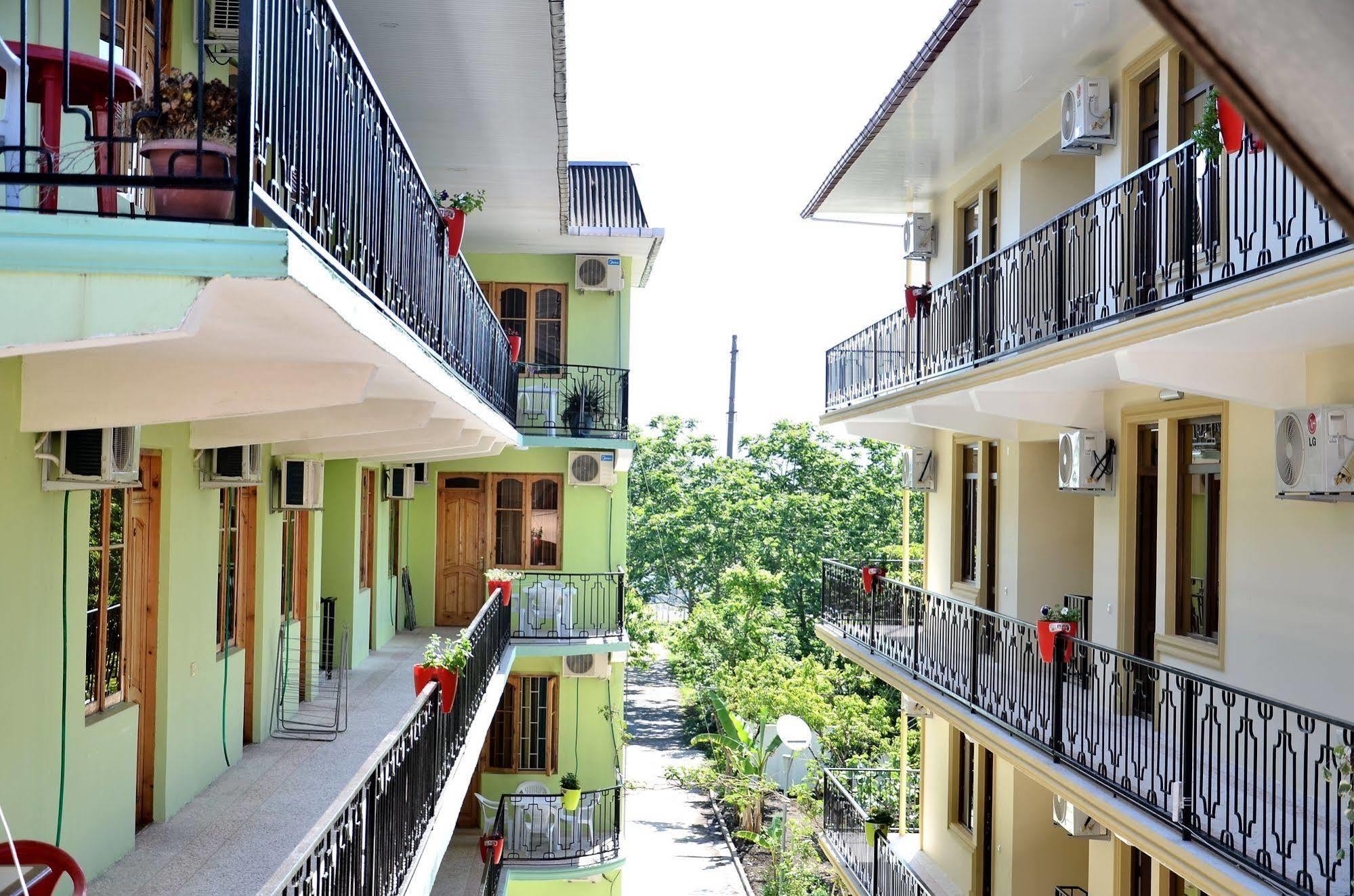 Hotel Chveni Ezo كوبوليتي المظهر الخارجي الصورة
